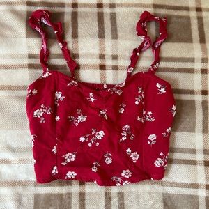 Floral red cropped tank top.